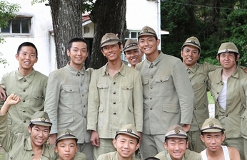 Saigo no Kizuna: Okinawa Hikisakareta Kyodai