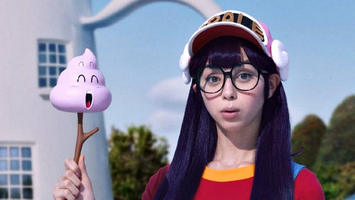 Ayami Nakajo è Arale-chan di "Dr. Slump" per uno spot pubblicitario
